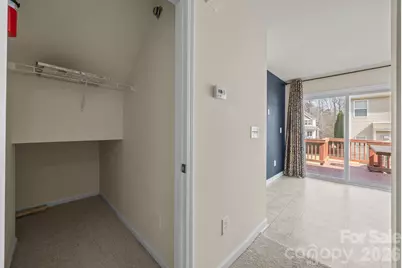 11138 Derryrush Drive, Charlotte, NC 28213 - Photo 9