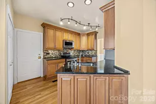 151 St Martins Ln, Statesville, NC 28677 - Photo 9