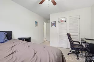 7729 Surreywood Pl, Charlotte, NC 28270 - Photo 39