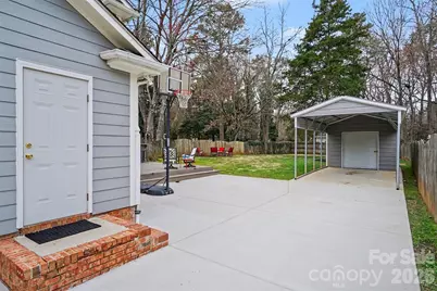 7729 Surreywood Place, Charlotte, NC 28270 - Photo 43