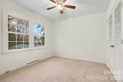 7729 Surreywood Place, Charlotte, NC 28270 - Photo 11