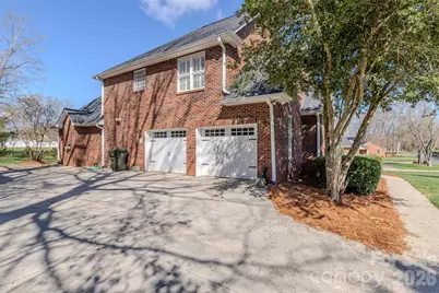 1409 Merrimont Avenue, Kings Mountain, NC 28086 - Photo 3