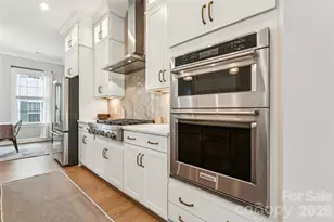 200 Emerson Ave, Charlotte, NC 28204 - Photo 17