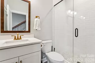 200 Emerson Ave, Charlotte, NC 28204 - Photo 13