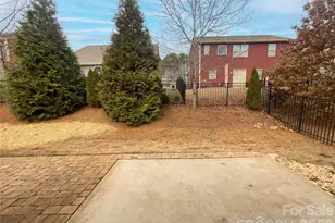 4945 Norman Pk Pl, Clover, SC 29710 - Photo 17