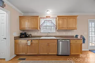 400 Honey Locust Trail, Whittier, NC 28789 - Photo 21