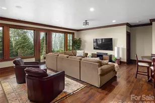 310 S Braeside Ct, Asheville, NC 28803 - Photo 25