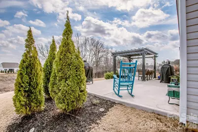 240 Eden Avenue #142, Mooresville, NC 28115 - Photo 3