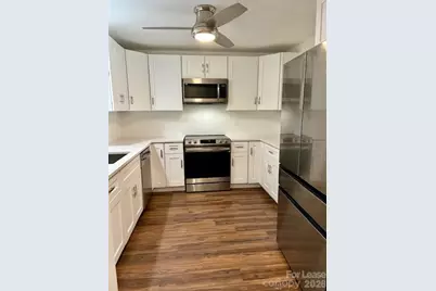 225 S Chase Street, Charlotte, NC 28207 - Photo 5