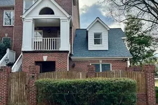 225 S Chase St, Charlotte, NC 28207 - Photo 3