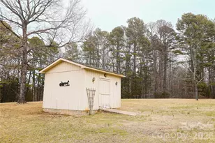 11237 Old Concord Rd, Rockwell, NC 28138 - Photo 23