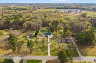 7608 Babe Stillwell Farm Rd, Huntersville, NC 28078 - Photo 13