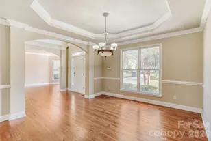 204 Montibello Dr, Mooresville, NC 28117 - Photo 7