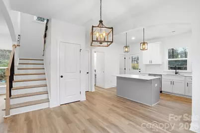 423 Queens Court, Gastonia, NC 28052 - Photo 7