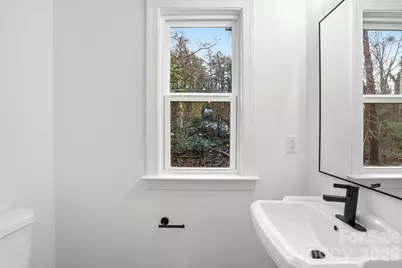 423 Queens Court, Gastonia, NC 28052 - Photo 17