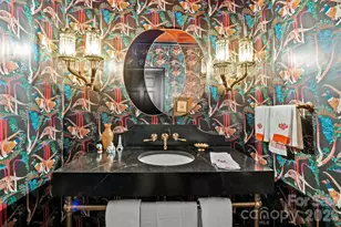 3815 Foxcroft Rd, Charlotte, NC 28211 - Photo 9