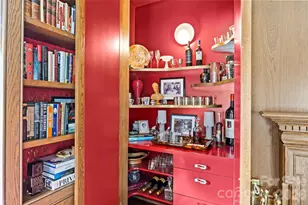 3815 Foxcroft Rd, Charlotte, NC 28211 - Photo 5