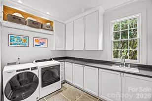 3815 Foxcroft Rd, Charlotte, NC 28211 - Photo 23