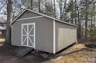 35 Azalea Dr, Spruce Pine, NC 28777 - Photo 27