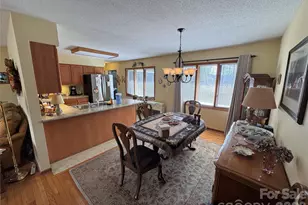 35 Azalea Dr, Spruce Pine, NC 28777 - Photo 9