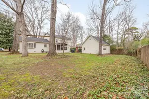 6929 Knightswood Dr, Charlotte, NC 28226 - Photo 35