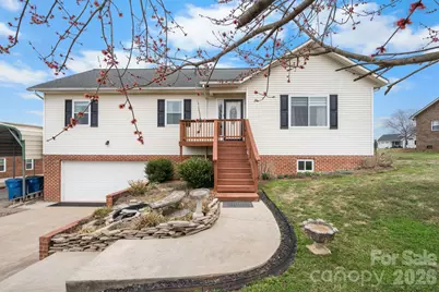 4820 Wordsworth Circle, Conover, NC 28613 - Photo 1