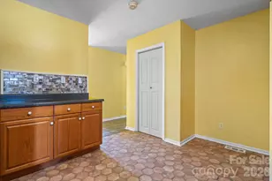 4820 Wordsworth Cir, Conover, NC 28613 - Photo 11