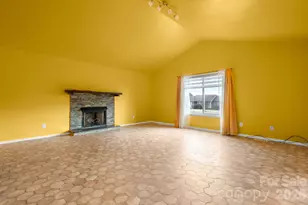 4820 Wordsworth Cir, Conover, NC 28613 - Photo 7