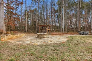 2255 Mt Olive Church Rd, Newton, NC 28658 - Photo 7