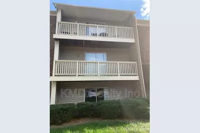 1638 Arlyn Circle #A, Charlotte, NC 28213 - Photo 1
