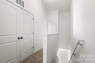 4511 Eaves Ln, Charlotte, NC 28215 - Photo 17