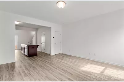 4511 Eaves Lane, Charlotte, NC 28215 - Photo 5