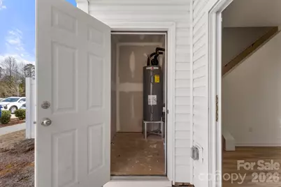 4511 Eaves Lane, Charlotte, NC 28215 - Photo 33