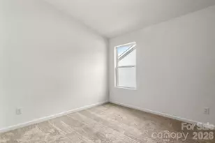 4511 Eaves Ln, Charlotte, NC 28215 - Photo 19