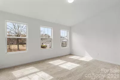 4511 Eaves Lane, Charlotte, NC 28215 - Photo 25