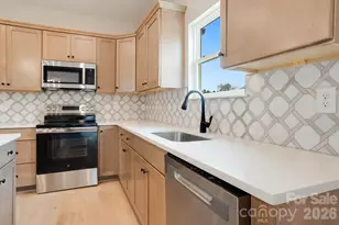 1941 Maiden Salem Rd, Lincolnton, NC 28092 - Photo 3