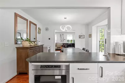 201 W Bank Street, Winston Salem, NC 27101 - Photo 9