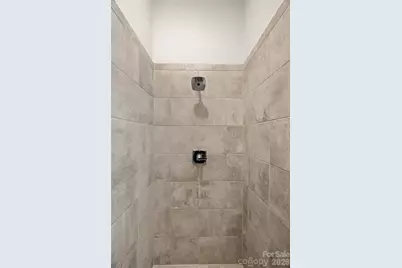 935 McAlway Road #102, Charlotte, NC 28211 - Photo 33