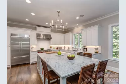 16728 Ashton Oaks Drive, Charlotte, NC 28278 - Photo 9