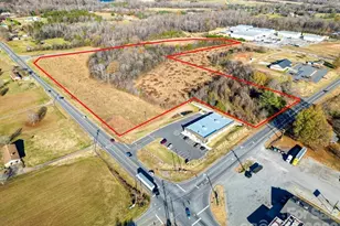 3331 Cansler Cir, Newton, NC 28658 - Photo 1