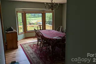 18 Amber Dr, Horse Shoe, NC 28742 - Photo 13