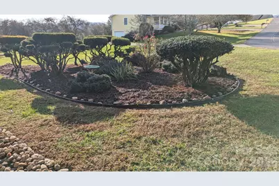 18 Amber Drive, Horse Shoe, NC 28742 - Photo 15