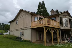 18 Amber Dr, Horse Shoe, NC 28742 - Photo 17