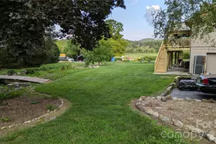 18 Amber Dr, Horse Shoe, NC 28742 - Photo 29