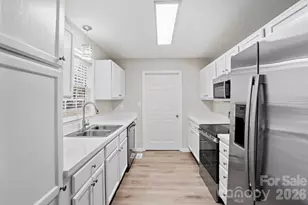 4584 Cherokee Dr, Maiden, NC 28650 - Photo 15