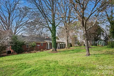 8205 Meadowind Circle, Charlotte, NC 28226 - Photo 25
