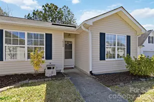 10359 Gold Pan Rd, Charlotte, NC 28215 - Photo 3