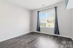 10359 Gold Pan Rd, Charlotte, NC 28215 - Photo 13