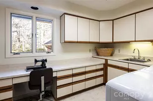 12 Stuyvesant Crescent, Asheville, NC 28803 - Photo 23