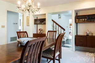 12 Stuyvesant Crescent, Asheville, NC 28803 - Photo 11